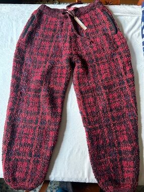 SKIMS NWT Red and Black Fleece Cozy Pajama Bottoms